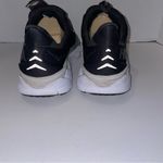 Hoka One‎ Arahi 6 Black/White Running Shoes Women’s Size US 10.5B Black Photo 2