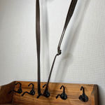 COCHOR Brown Distressed Leather Crossbody Bag Adjustable Strap Zip Pockets Photo 4