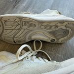 Lululemon Women’s Sz 8 ChargeFeel Mid Ankle Work Out Sneakers in White Photo 3