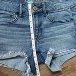American Eagle shortie jean shorts size 6 Cutoff light medium wash Photo 7