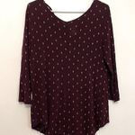 Maurice's  24/7 Patterned Tee Lattice V-Neckline Burgundy Maroon Red 3/4 Sleeve M Photo 9
