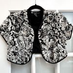 JS Boutique Elegant Black & White Rose Floral Bolero Crop Open Jacket Size 8 M Photo 9