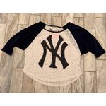 5th & Ocean NEW PINK Victoria's Secret women's small NY Yankees 3/4 sleeve leopard top Photo 4