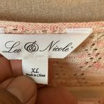 Leo & Nicole  Soft Knit Top XL Photo 1