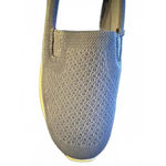 Easy Spirit  Women's Casual Slip On Shoes Size 7.5 Blue Athleisure Loafers Photo 5