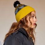 Urban Outfitters  Fair Isle Pompom Beanie NWT Photo 0
