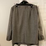 Goldie GOLDI X SUIT FOR WOMEN COMES WITH BLAZER AND SKIRT 
SKIRT LENGTH 26”
WAIST 30” Photo 7