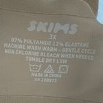 SKIMS Fits Everybody Cami Bra Top Women's Size 3X Brown Comfort Stretch Photo 2