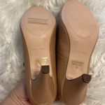 Chase and Chloe  Women 👠 size 9 BNWOT color tan Photo 4