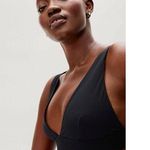 Everlane The Triangle Bikini Top in Black XS Photo 0