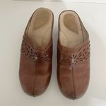 Dansko  Size 38 8 Clog Slip On Comfort Shoe Platform Photo 2