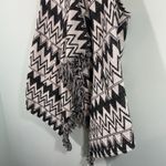 Jolt  Women Black & White Chevron Southwestern Sleeveless Vest Size M Photo 3