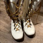 Helly Hansen  Women's Cream Winter Boots Photo 2