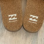 Billabong Beige Slide Sandals Cork footbed NWT size 7 Photo 6