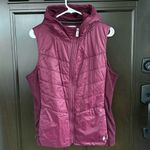 Smartwool EUC  Smartloft Hooded Vest Burgundy Size Large Photo 1