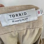 Torrid  Beige Linen Blend Pleat Front Self Tie Belted Shorts Photo 6