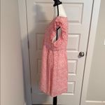 Red Floral V Photo 4