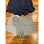 Columbia Lot of Three Women's Nylon Short Size XL Black, Gray, Navy Photo 8