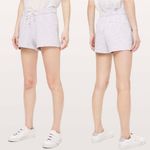 Lululemon  On The Fly Short *2.5" Wee Are From Space Nimbus Battleship Size 6 Photo 1