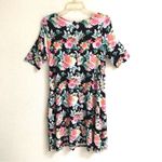 Agnes & Dora  black floral scoop neck skater dress M Photo 1