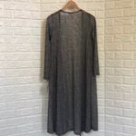 LuLaRoe  Sarah‎ lightweight long kimono Photo 2