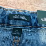 Wild Fable Women's Medium Blue Wash Bermuda Jean Shorts - Size 00 - NWT Photo 8