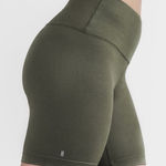 Nobull  high rise biker shorts olive green medium 6” Photo 0