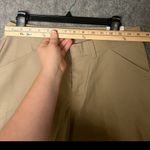 Dickies ‎ Women's Size 8/9 Relaxed Fit Twill Khaki NWT Shorts Photo 3