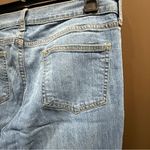 Old Navy  The Flirt Women's Light Blue Boot Cut Jeans, Size 10 Short Photo 2