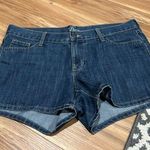 Old Navy Diva Blue Jean Shorts Classic Denim Style Size 10 Photo 0