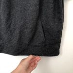 Under Armour Loose Fit Gray Short Sleeve Sweatshirt Pullover Workout Active SPOT Photo 4