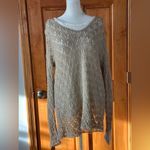 Fashion Bug  Women’s Beige and White Knit Pull Over Photo 1