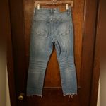 Madewell - The High-Rise Slim Boyjean in Dover Wash: Raw-Hemmed Edition Size 24 Photo 2