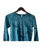 Athleta Delicate Dark Surf Teal Momentum Camo Long Sleeve Shirt Women's Medium Photo 1
