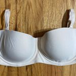 SKIMS Strapless Bra 32B Photo 0