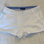 Southern Marsh White Shorts Photo 0