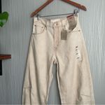 Levi's Women's 28 Cinch Barrel Jeans Photo 5