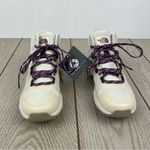 The North Face  Women Activist Mid FUTURELIGHT Boots US8 Gardenia White Pikes Purple Photo 1