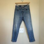 Levi's  Wedgie Premium WOmen's 25 Icon Fit Jeans Shut‎ Up 22861-0036 Photo 1