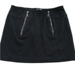Willi Smith  mini skirt Black Women’s size 4 Silver zipper accents Photo 3