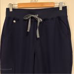 FIGS  Zamora Jogger High Waisted Scrub Pants Elastic Waist Navy Blue Medium Nurse Photo 6
