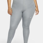 Nike  Pro 365 Leggings Photo 0
