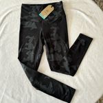 prAna  Layna Legging Black Camo Photo 3
