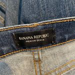 Banana Republic  Premium Denim Girlfriend 26 jeans. Photo 3