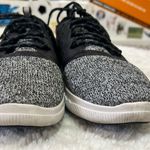 Under Armour  charged 24/7 sneaker size 7.5 Photo 2