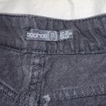 Boohoo petite straight leg black jeans Photo 3