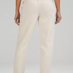 Lululemon Scuba High-Rise Jogger Photo 1
