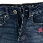 American Eagle SZ 2 Hi-Rise Shortie Jean Shorts Floral Embroidered Distressed Photo 3