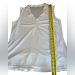 Athleta  Sleeveless Collared Top White Tiered Back Hem V Neck Womens Size 1X Photo 8