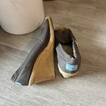 Toms Tom’s vintage y2k open toe wedge heels sandals slip ons Photo 3